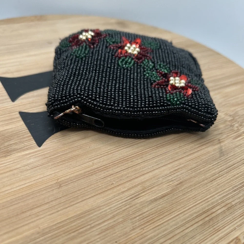 Beaded Poinsettia Zippered Pouch Clutch Coin Purse Small 7 3/4